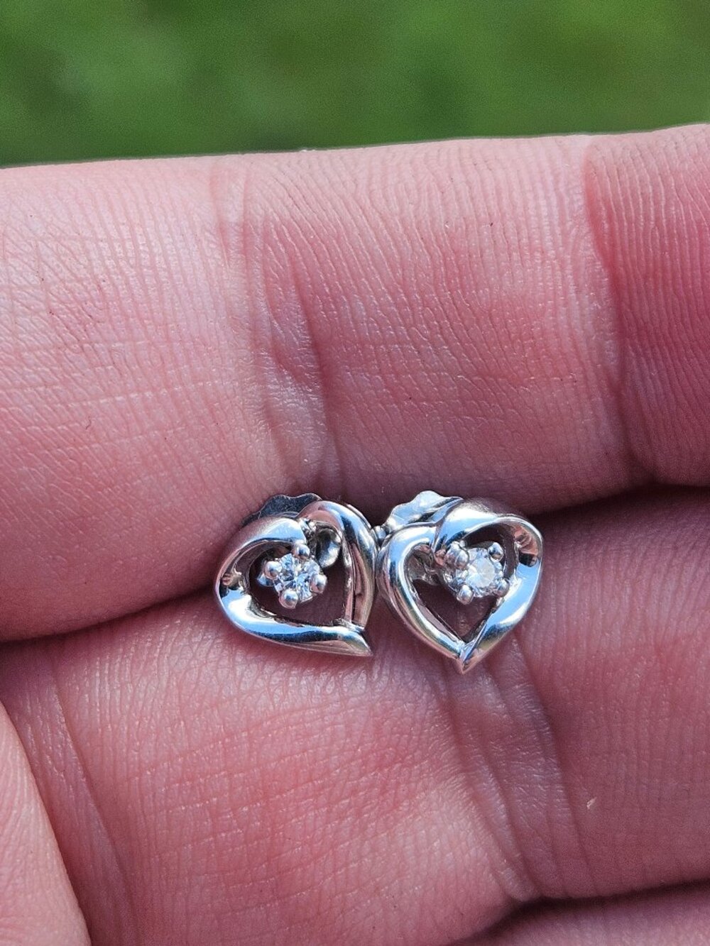 14K White Gold Diamond Heart Scroll Stud Earrings